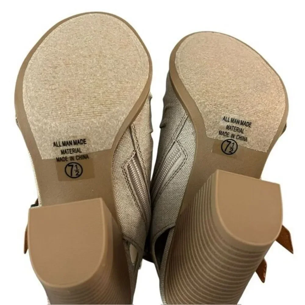 Soda Shoes Womens 7.5 Peep Toe Buckle Booties Linen Tan Stacked Heel Coastal New